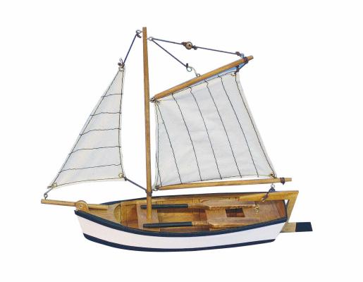 Model rybářské lodě 25x23 cm